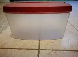 contenitore rettangolare in plastica
