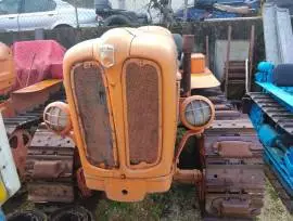 Vendo Trattore Fiat 411 a cingoli in ottimo stato