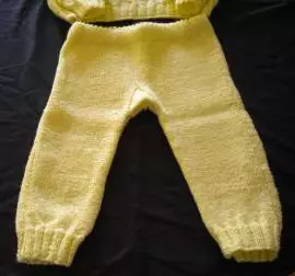 CALZONCINI PER BAMBINI 6-12 mesi FATTI A MANO