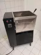 ATTREZZATURA LAVORAZIONE CARNI E SALUMI