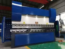 Piegatrice idraulica linea blu 3000 x 125 ton cnc
