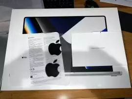 2021 Model Apple MacBook Pro 14" M1 Max chip 