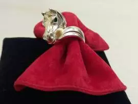 Anello cavallo, leggere bene tutta la descrizione