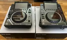 Pioneer CDJ-3000, Pioneer CDJ 2000NXS2,DJM 900NXS2
