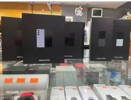Samsung Galaxy Z Fold5, Samsung S23, 380 EUR, Sams