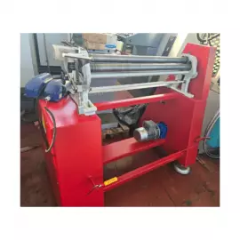 Calandra lamiera motorizzata Mod 900 mm x 1,5 mm