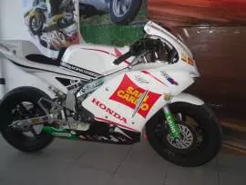 MINI GP, 1.800 €