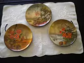 PIATTI DIPINTI A MANO FIRMATI X COLLEZIONE/DECORAZ