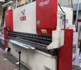 Pressa piegatrice CMU bt 100/ 40 Cnc 3 ASSI